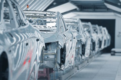 小鵬汽車年度毛利率首次轉正，營收近60億，押注智能化與云計算設備銷售厚積薄發